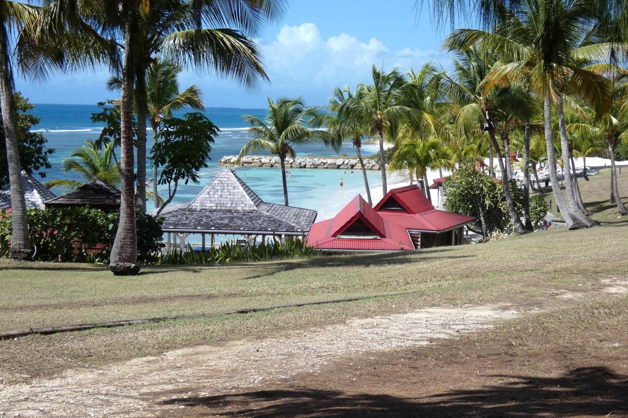Studio Ti Karanbol RDC vue mer dans Résidence Pierre&Vacances Sainte-Anne  Extérieur photo